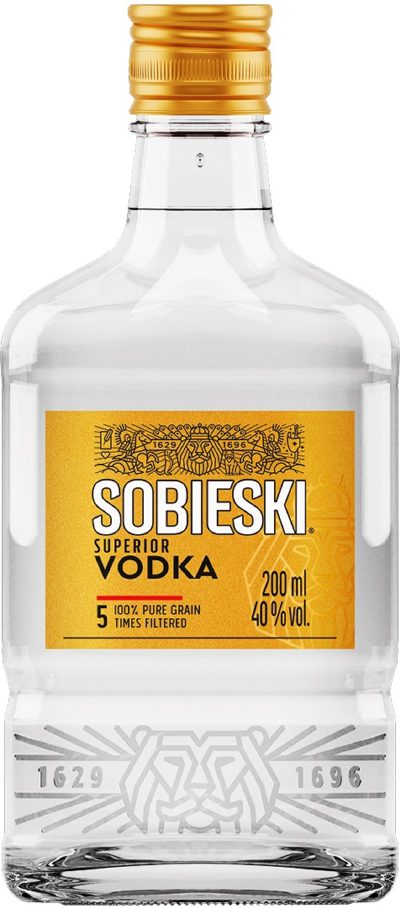 Водка Собиески Супериор 0.200Л